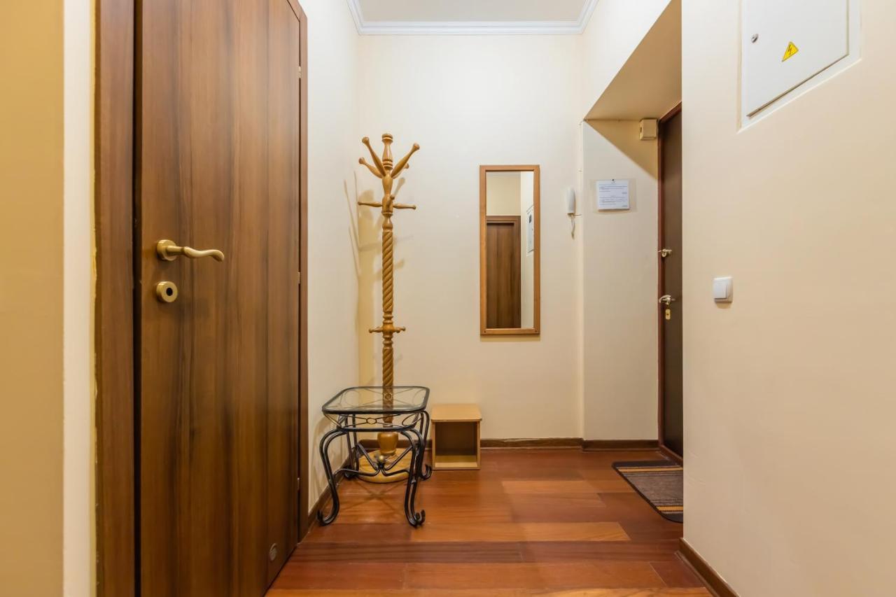 Трехкомнатная Квартира На Крещатике Kiev Exterior foto